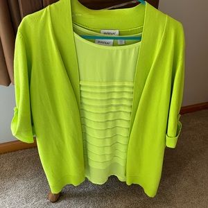 Avenue Women’s Two Piece Top